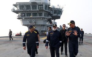 PM Modi at INS Vikrant