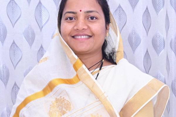 मंत्री श्रीमती लक्ष्मी राजवाड़े की पहल पर सूरजपुर में होंगे पुल और सड़क निर्माण, स्वीकृत हुए लगभग 48.72 करोड़ रुपए Development in CG